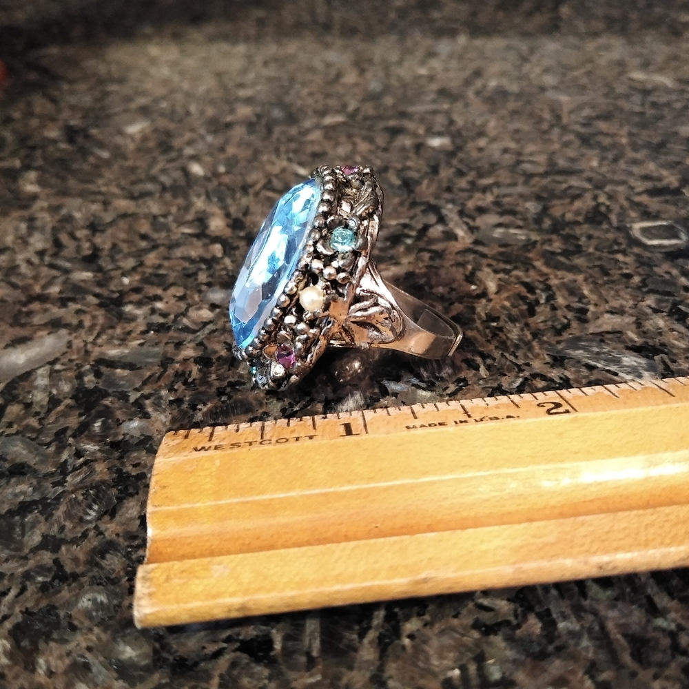 Large Vintage Cocktail Statement Ring - image 4